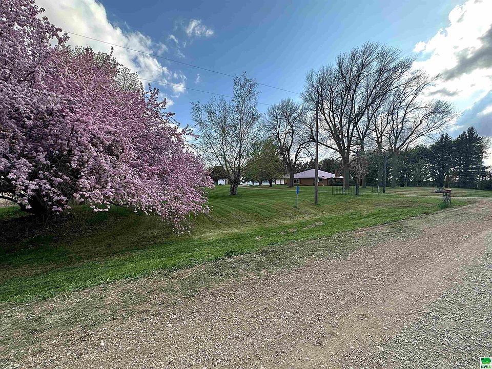 25124 170th St, Le Mars, IA 51031 MLS 821047 Zillow