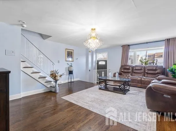 285 Water St, Perth Amboy, NJ 08861