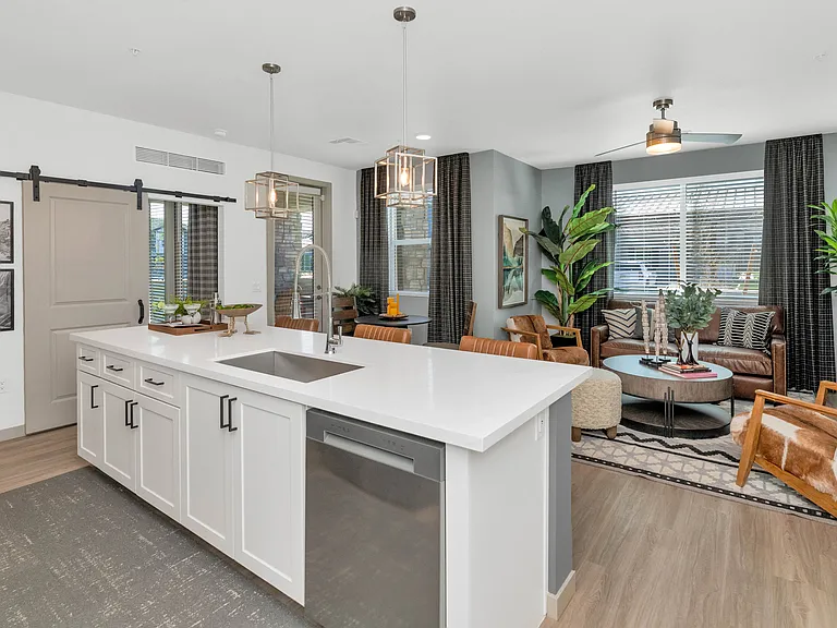 Everly at Morrison Ranch Luxury Apartments — Photo 12
