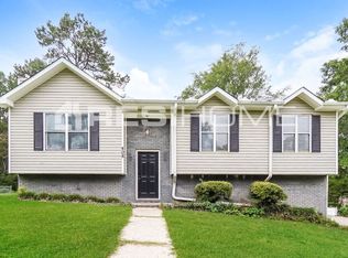 408 Meadowlark Pl, Alabaster, AL 35007