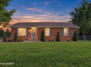 105 Cypress St, Bardstown, KY 40004