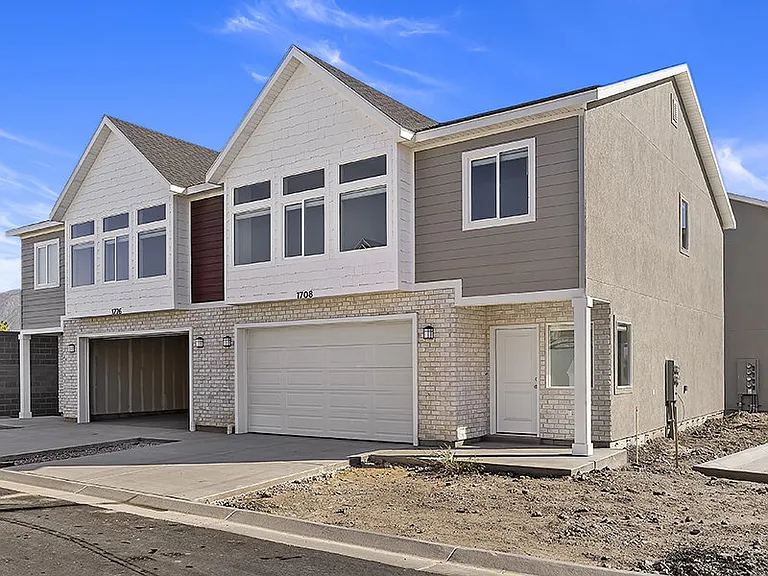 Westlake Townhomes — Photo 17