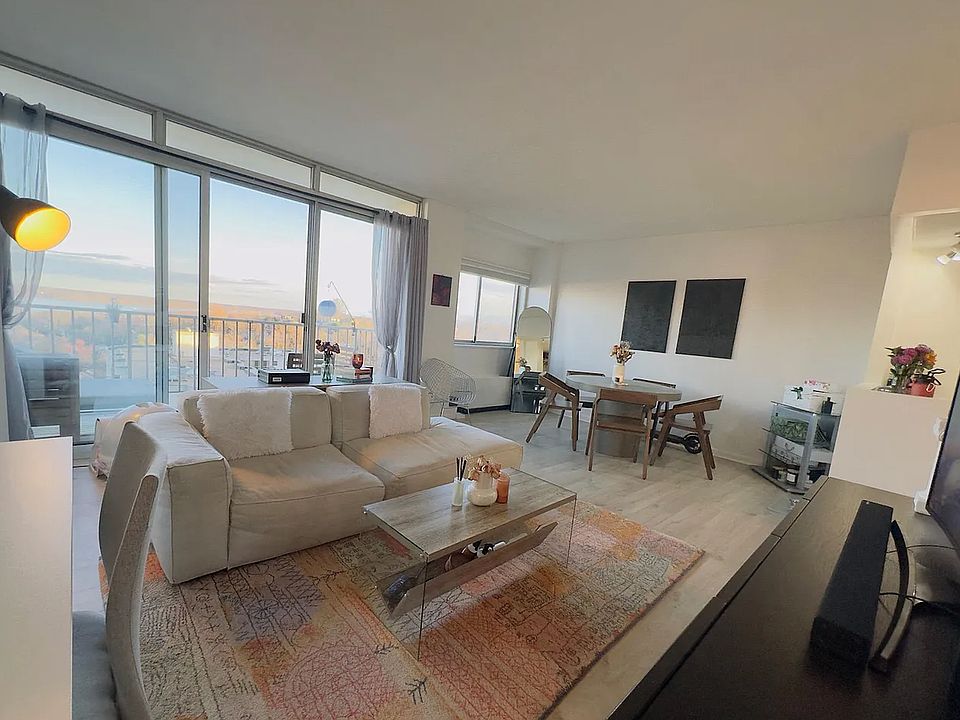 1st image of 2059 Huntington Ave