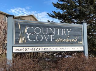 104 Poplar Ridge Dr #3, Young America, MN 55397