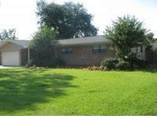 660 Cactus St, Bridge City, TX 77611