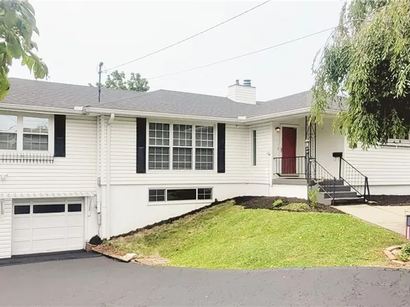 4417 Stella St, Parkersburg, WV 26104