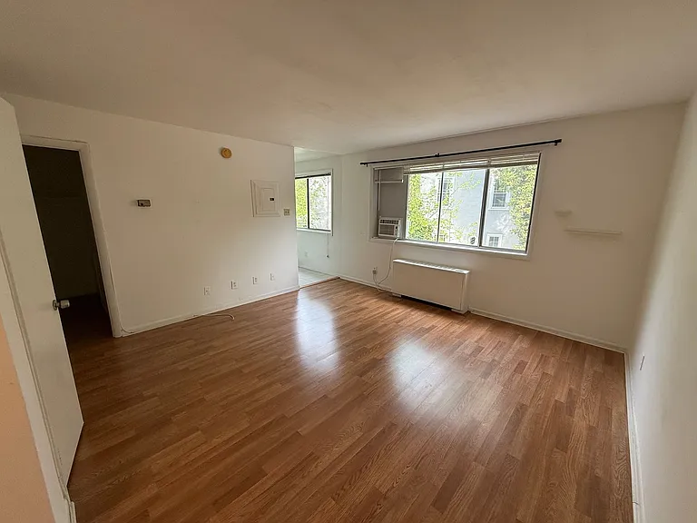 4455 Macarthur Blvd — Photo 1