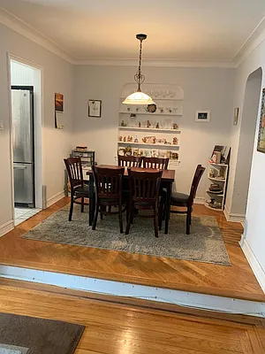 Sold by Lovett Realty, Inc. | media 27