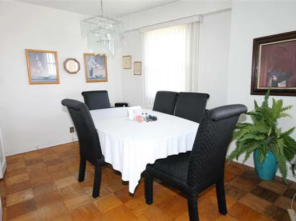 1170 Ocean Parkway image 1 of 9