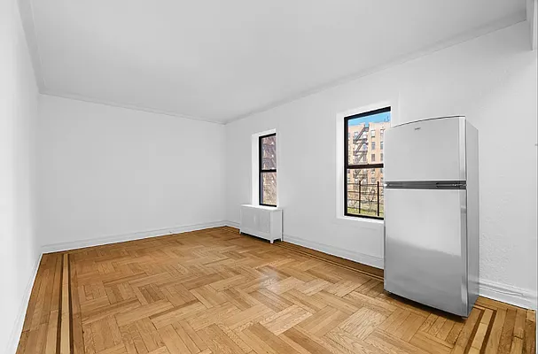 Sold by Oxford Property Group | media 4