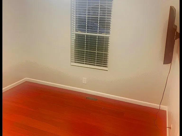 403 Cheryl Dr — Photo 11