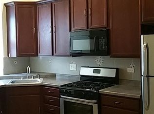 648 W 70th St #2, Chicago, IL 60621