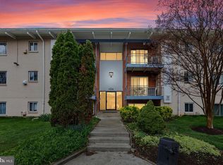 11334 Cherry Hill Rd UNIT 2-J20, Beltsville, MD 20705
