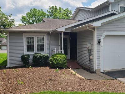 111 Amber Ln, East Stroudsburg, PA, 18301
