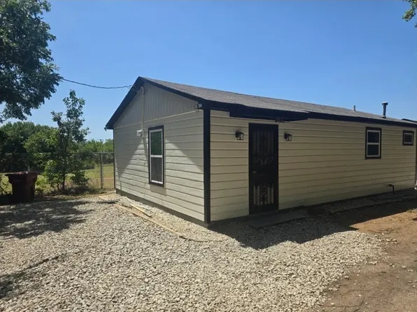 412 Smith Row #1, Sherman, TX 75090
