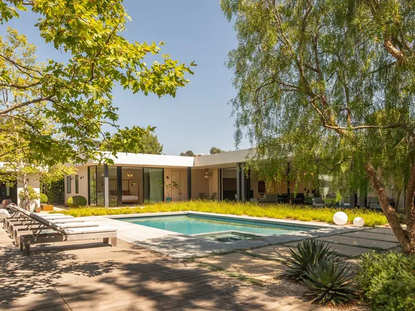 1885 Carla Rdg, Beverly Hills, CA 90210
