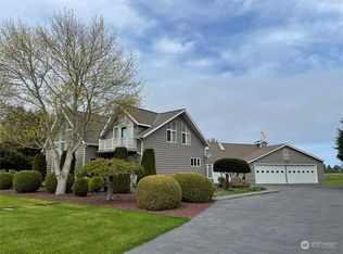 122 Kitfox Ln, Sequim, WA 98382