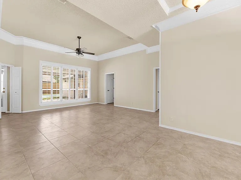 5309 Ridgefield Ct — Photo 5