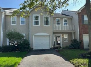 64 Picket Pl, Freehold, NJ 07728