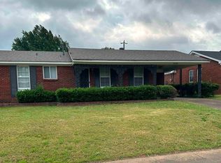 2540 Keen Rd, Memphis, TN 38106