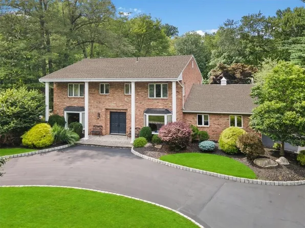 391 Pleasant Hill Drive, New City, NY 10956