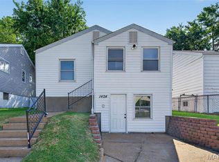 1424 Holden Ave, Saint Louis, MO