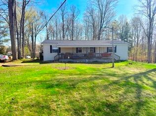 9236 Lake Dr, Reed City, MI 49677