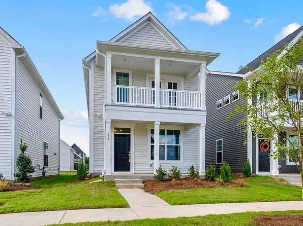198 Pansy #81, Clayton, NC 27520