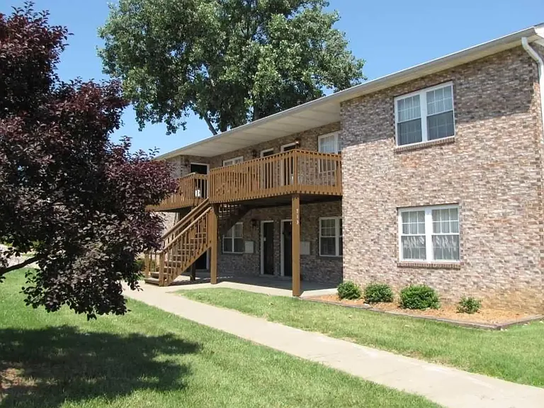 Barret, Greenleaf & The Elms & IIIC Properties — Photo 30