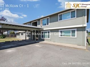 202 McKean Ct #1, Enumclaw, WA 98022
