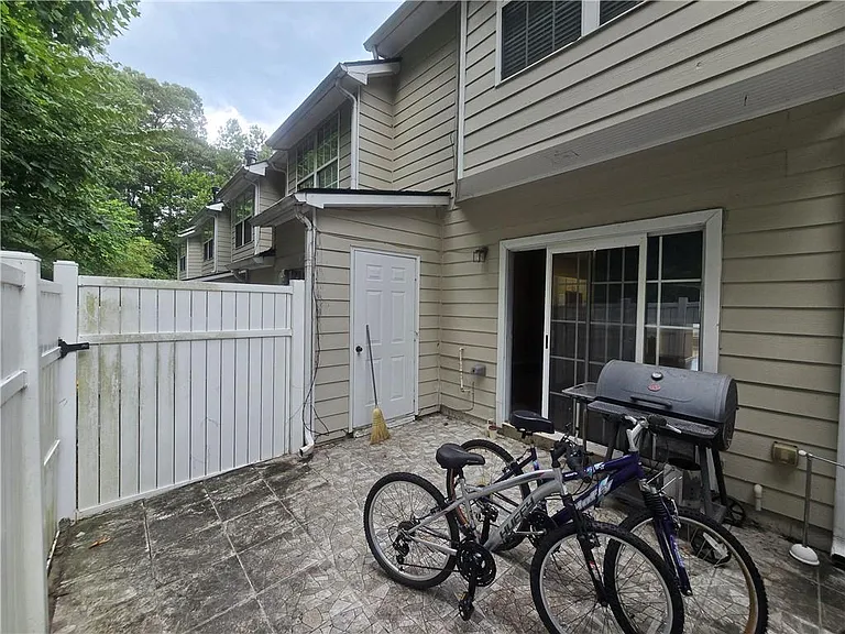3222 Hidden Cove Cir — Photo 12