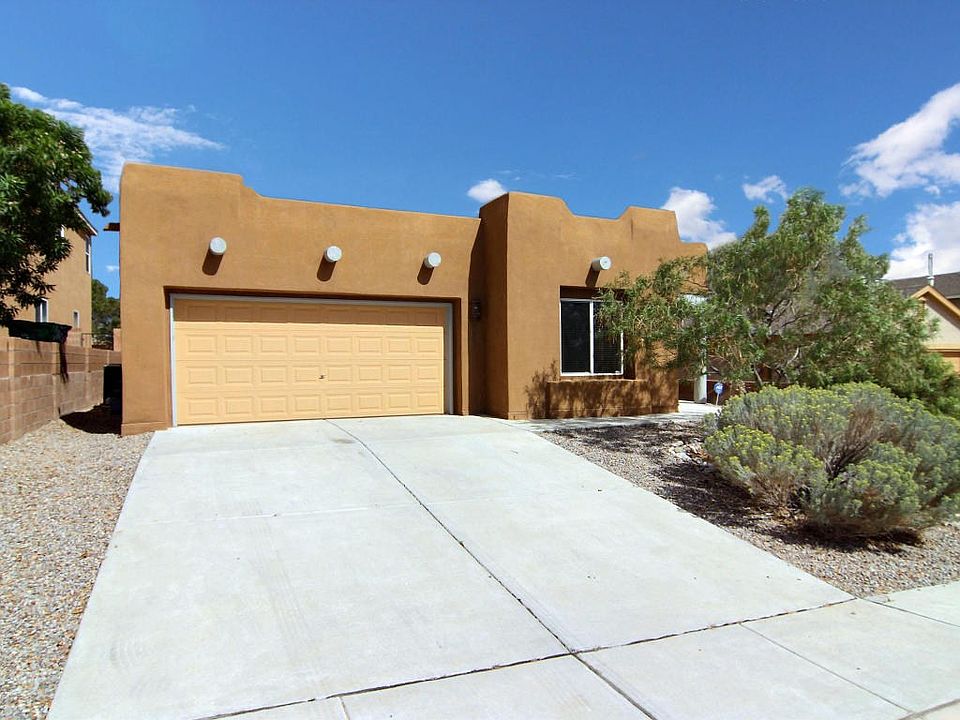 Front_Exterior