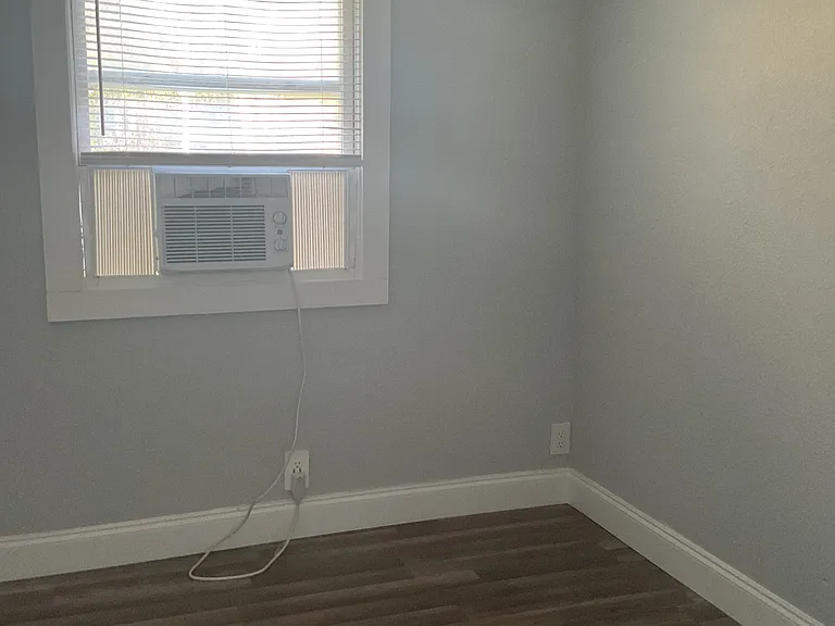 5732 N Carl G Rose Hwy — Photo 18
