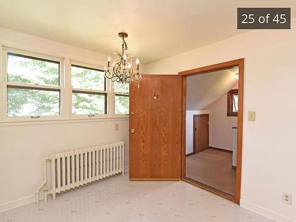 4th image of 862 Parkview Ave #2
