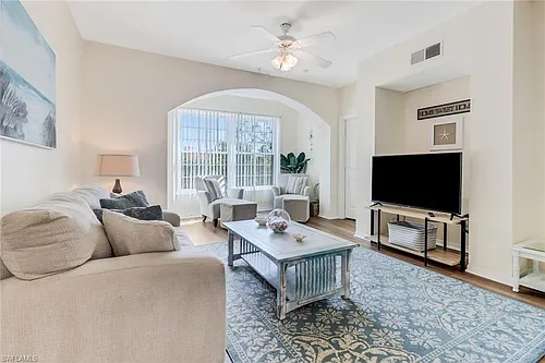 23600 Walden Center Dr #304 Photo 1