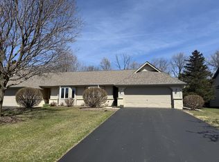 N114W15890 Hilbert LANE #W-8, Germantown, WI