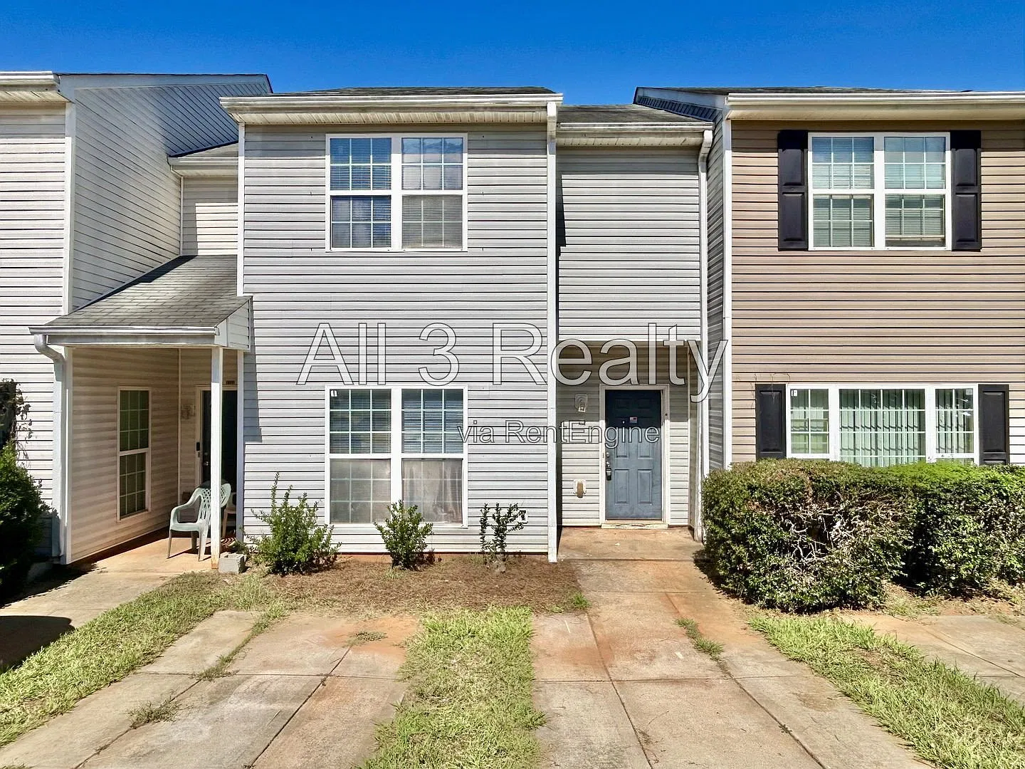 3 bed, 2.5 bath, 1377 sqft, $1,495 — Photo 1