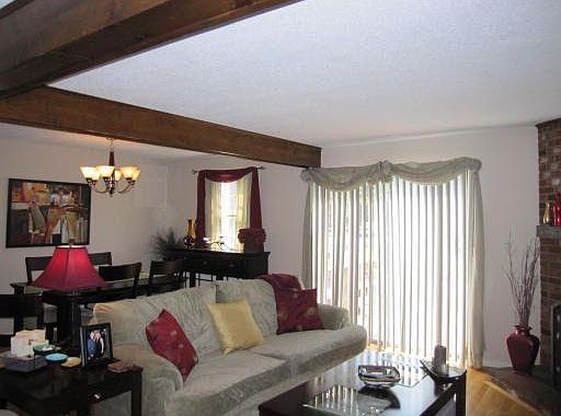 2nd image of 25 Meadowbrook Ln