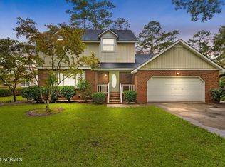 209 Plantation Dr, New Bern, NC 28562