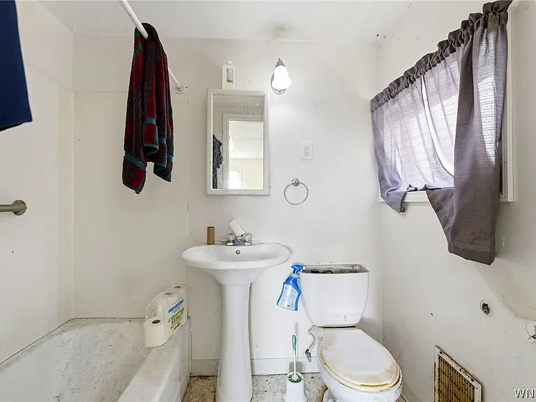 3 Lilac St — Photo 27