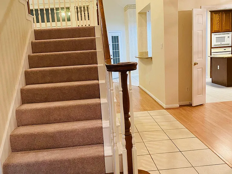 411 Mainsail Dr — Photo 6