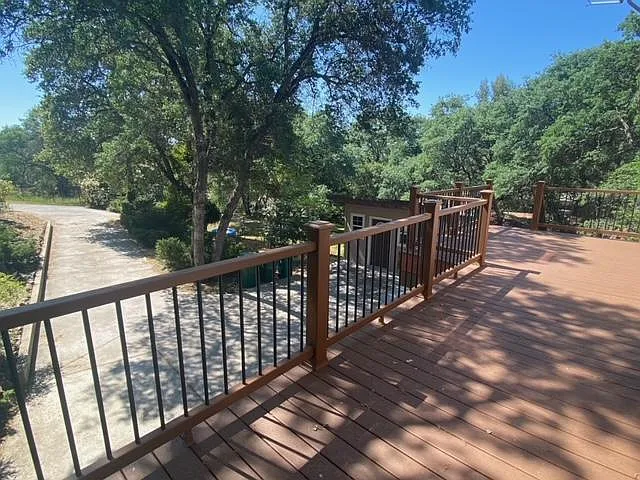 363 Kipps Ln — Photo 2