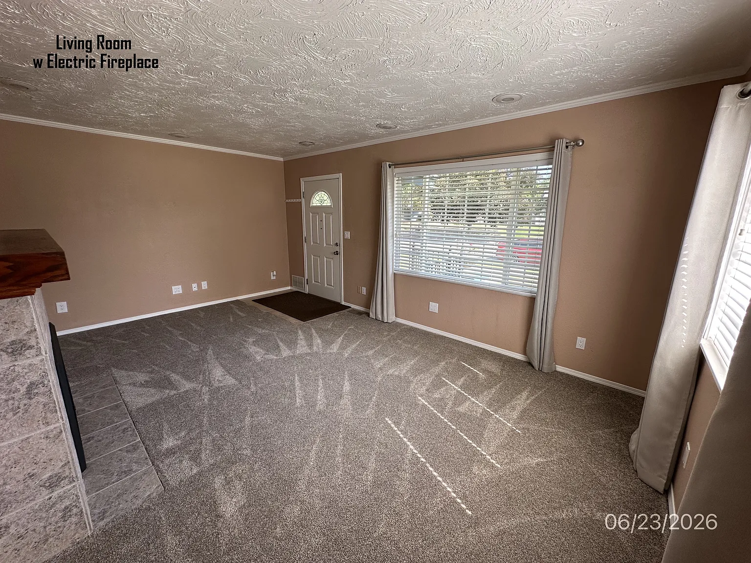 3 bed, 1560 sqft, $1,950 — Photo 4