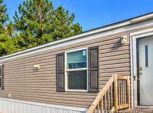 426 Redfin Dr, Fayetteville, NC 28306