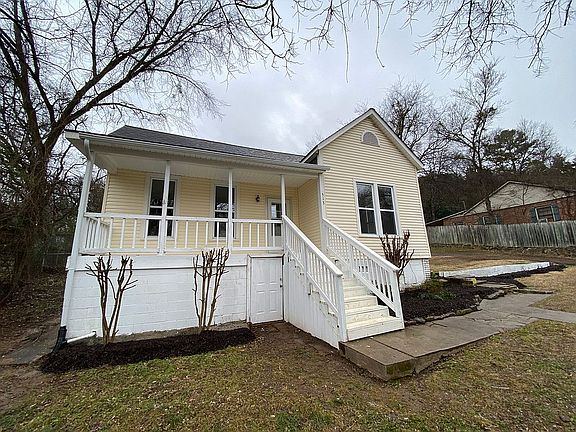 2nd image of 513 N 10th St