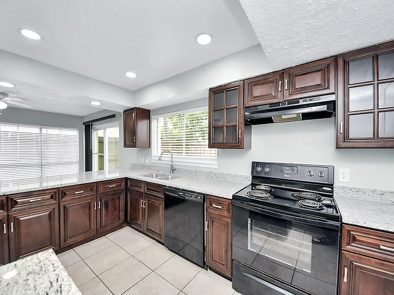 16618 Lonesome Quail Dr — Photo 18