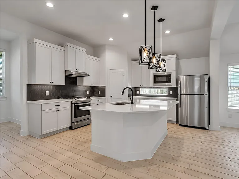 21330 Groundnut Ct — Photo 3