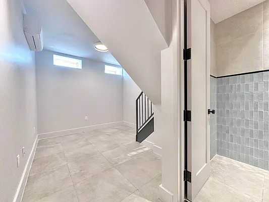 Rented by Doorway NYC, LLC | media 30