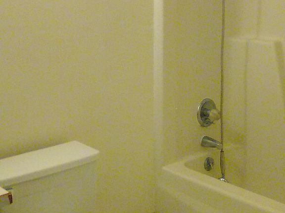 2nd image of 4407 Parkview Dr APT 3