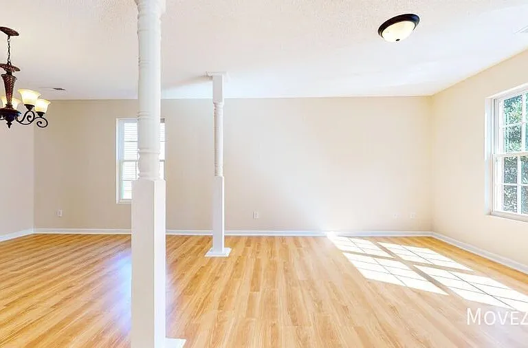 312 Arbor Greene Dr — Photo 6